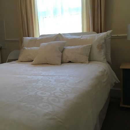 CARIS Guest House Southend-on-Sea Extérieur photo