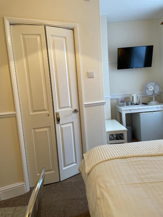 CARIS Guest House Southend-on-Sea Extérieur photo