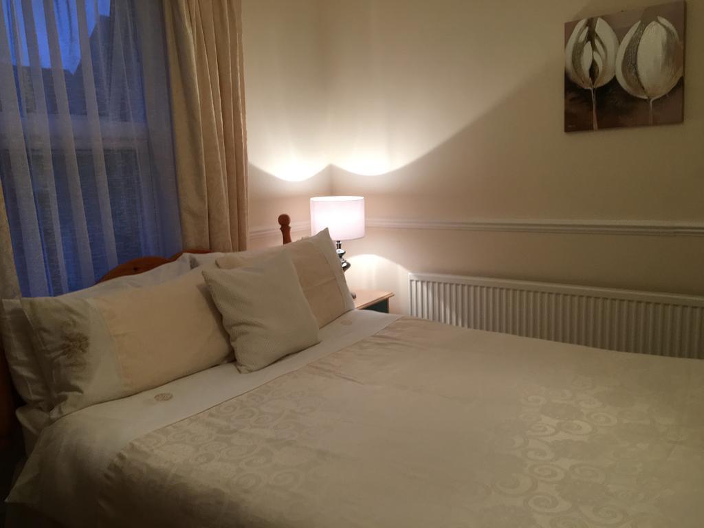 CARIS Guest House Southend-on-Sea Extérieur photo